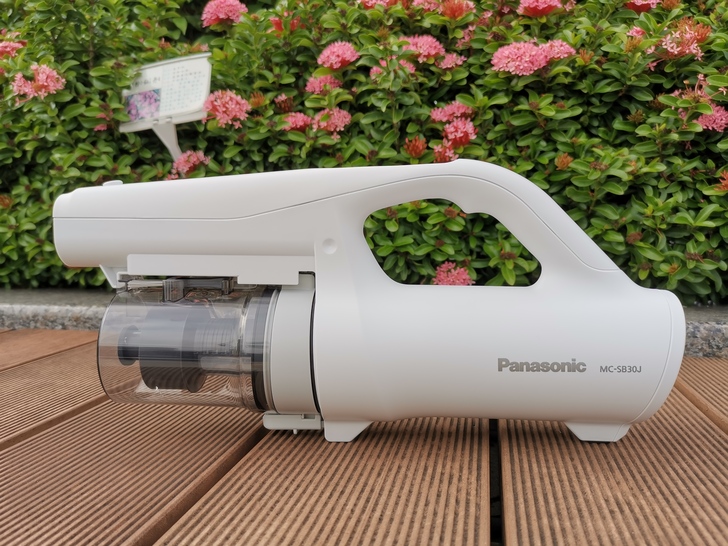 Panasonic無線吸塵器MC-SB30J：輕巧吸力強，微塵感知超智慧